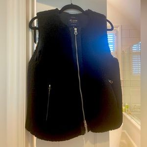 MADEWELL,  “Sherpa”-style vest. Sporty chic!
